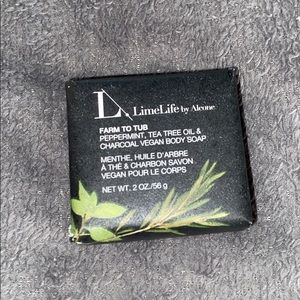 Mini limelife peppermint charcoal bar